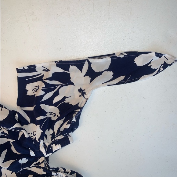 Shein Floral Off the Shoulder Blouse - Picture 3 of 8